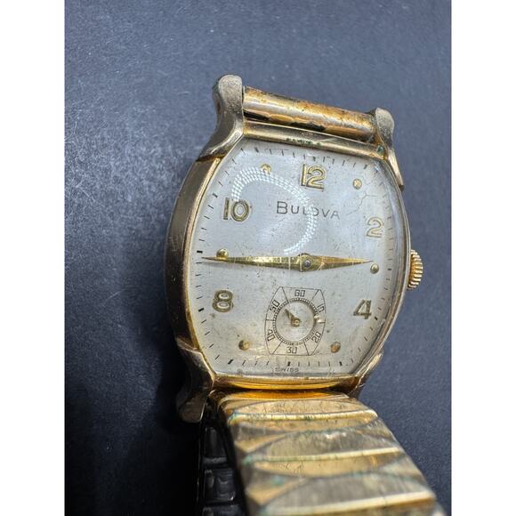 Vtg 1947 Bulova Signe Men's Mechanical Manual Wristwatch Swiss 10k RGP 26.7mm - Picture 2 of 13